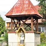 Harangláb és szobor – Nepomuki Szent János, Hontrákóc [Rakovec]