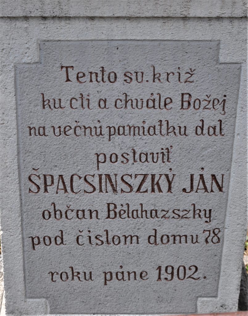 Út menti feszület (felirat), Boleráz (L. Juhász Ilona felv. 2013)