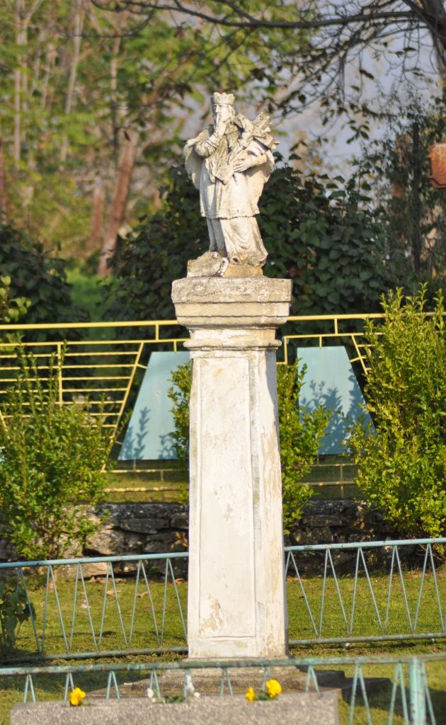 Nepomuki Szent János szobra, Komját (Liszka József felv., 2014)