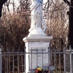 Szobor – Maria Immaculata – Barsfüss [Trávnica]
