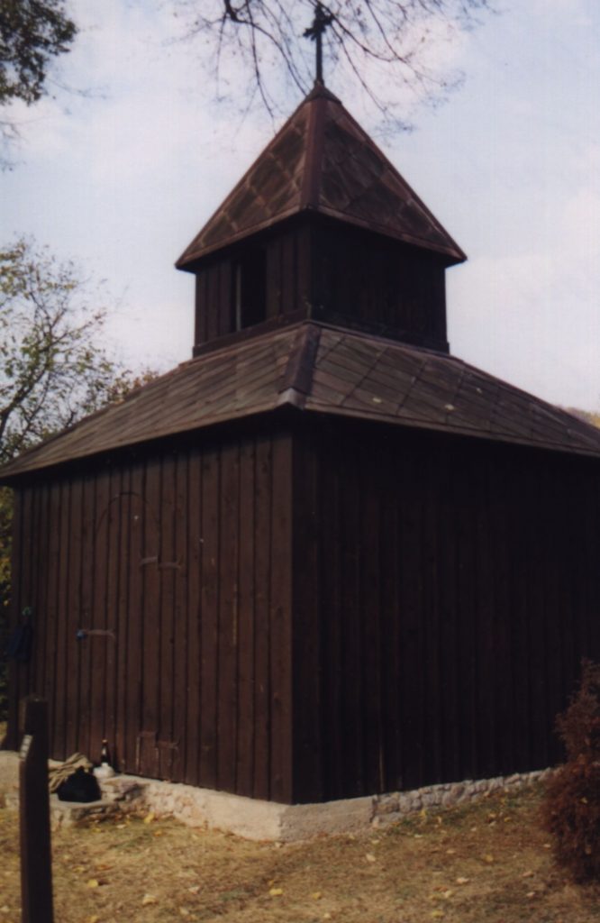Harangláb, Rudna (Foto: L. Juhász Ilona, 1999)