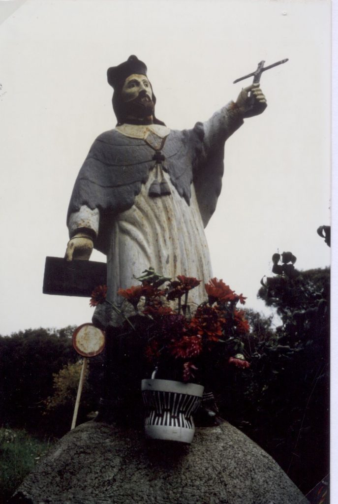 Nepomuki Szent János szobra, Pinc (Foto: L. Juhász Ilona, 1997)