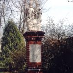 Szobor – Szentháromság – Nyitracsehi [Čechynce]