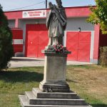 Szobor – Nepomuki Szent János  – Nagyszarva [Rohovce]