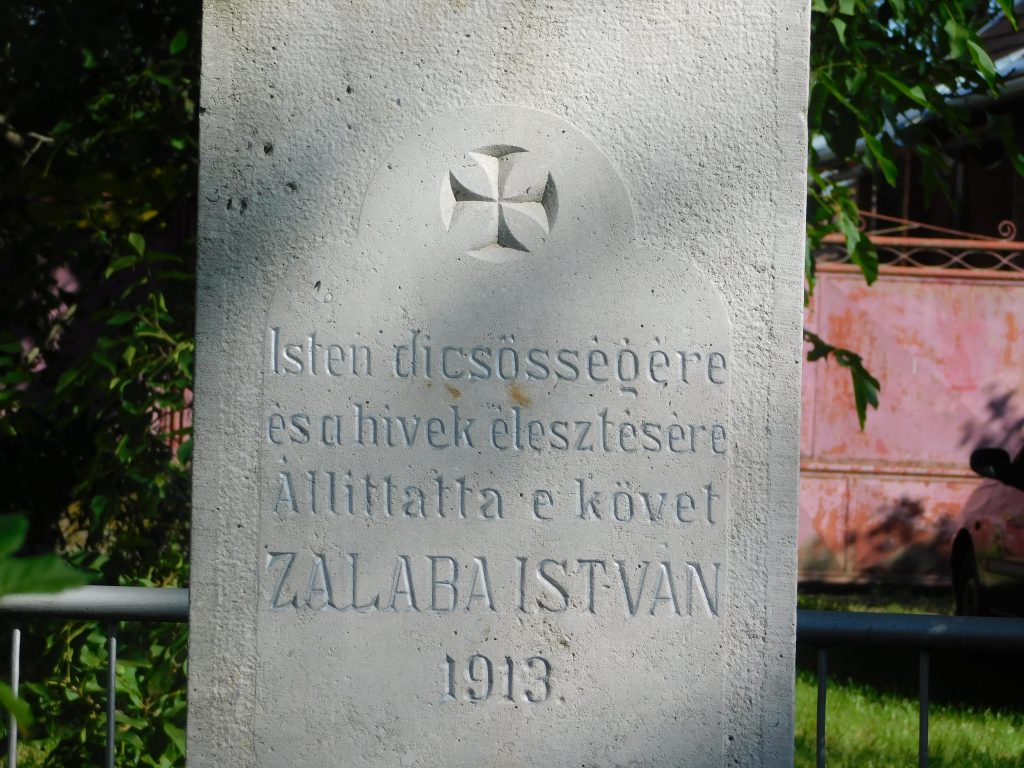 Út menti feszület, Muzsla (Psenák Emese felv., 2016)