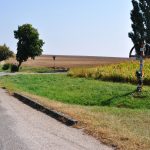 Út menti feszület, Komáromszemere [Semerovo]