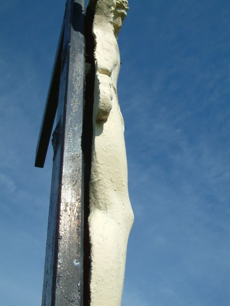 Út menti feszület, Füge (Gecse Annabella felv., 2010)