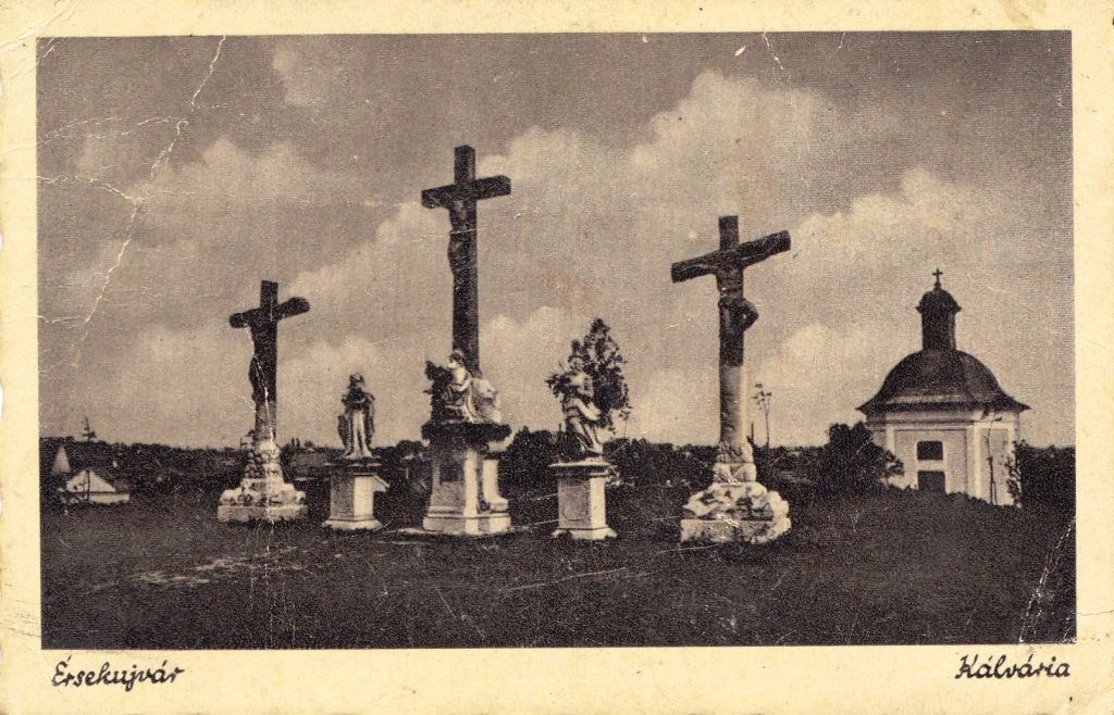Kálvária (Érsekújvár, képeslap, 1940-es évek eleje)